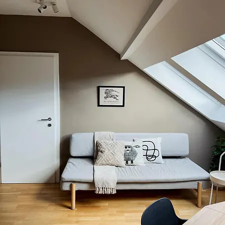 Stilvolle Stadtwohnung - Self Check-in Mit Guten Parkmoeglichkeiten Apartament *
